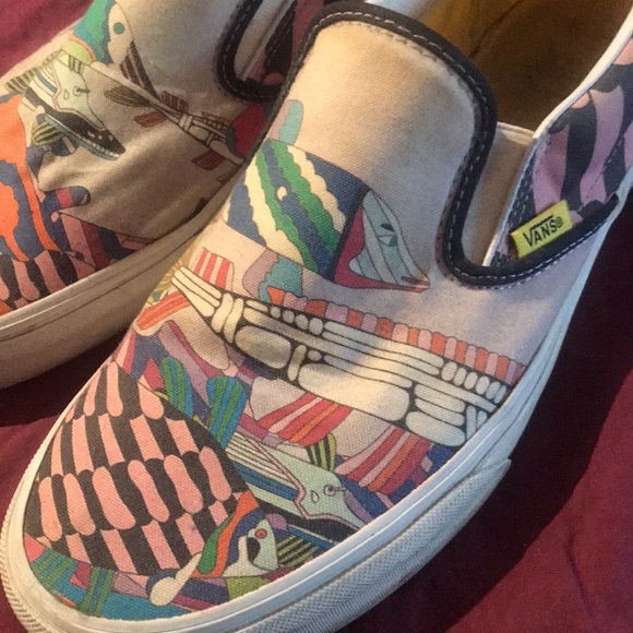 Vans The Beatles Yellow Submarine Super Rare Discontinued Slip Ons SZ 10.5 - Picture 2 of 9